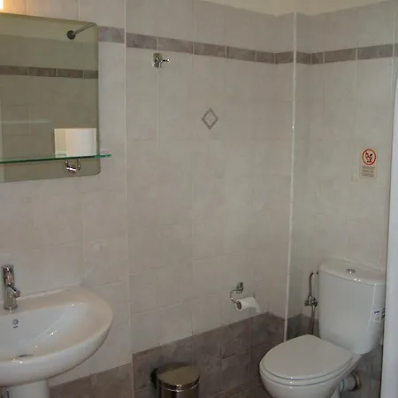 Bistola Vlakhokeraséa